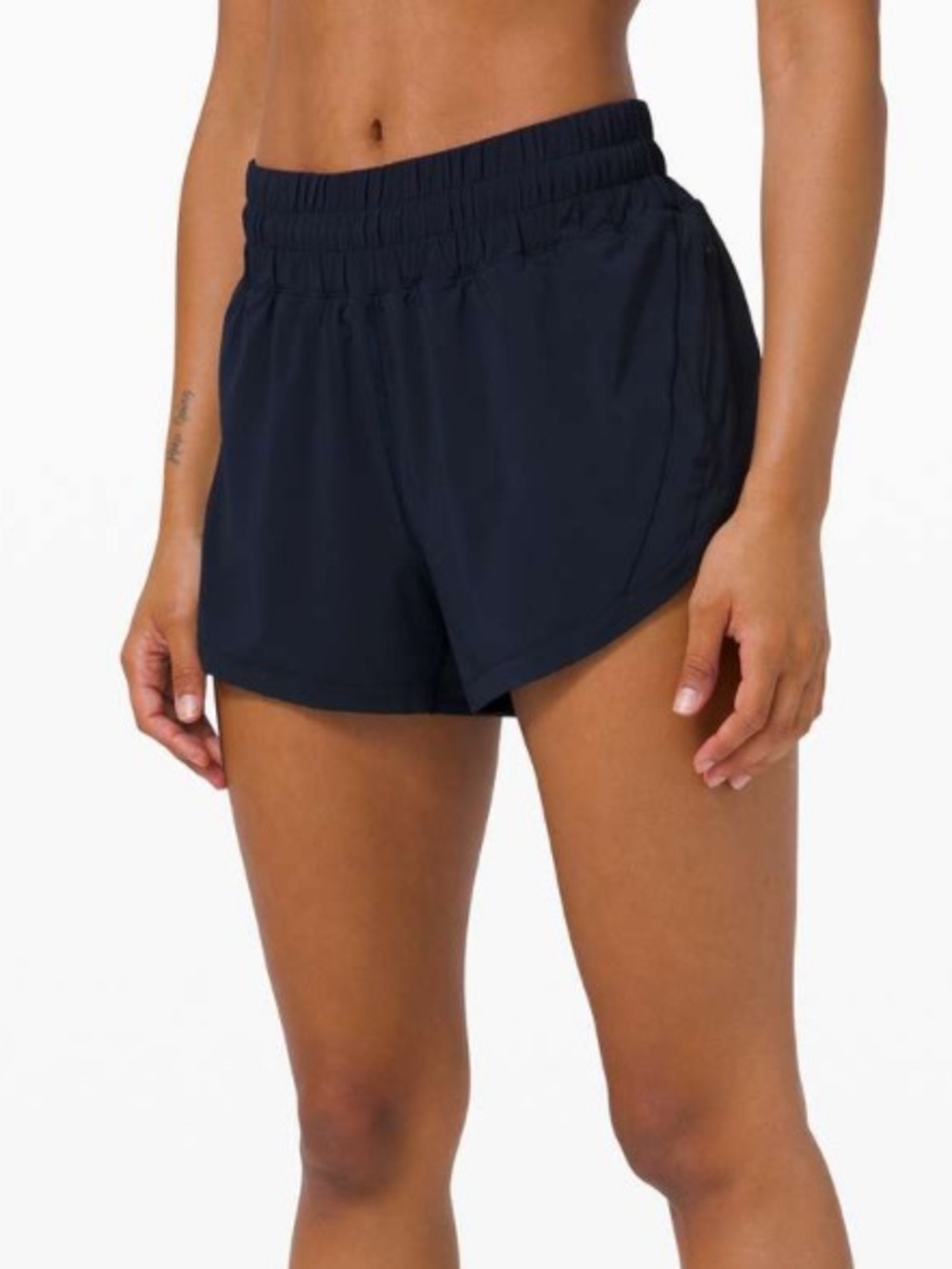 Lululemon True Navy Track That High Rise Short 3" Size 4